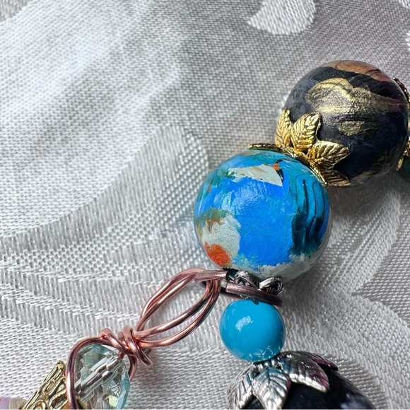 Handmade Charm Bracelet with Hand-Painted Beads & Wire-Wrapped Accents 6-7 3130 - Picture 5 of 8